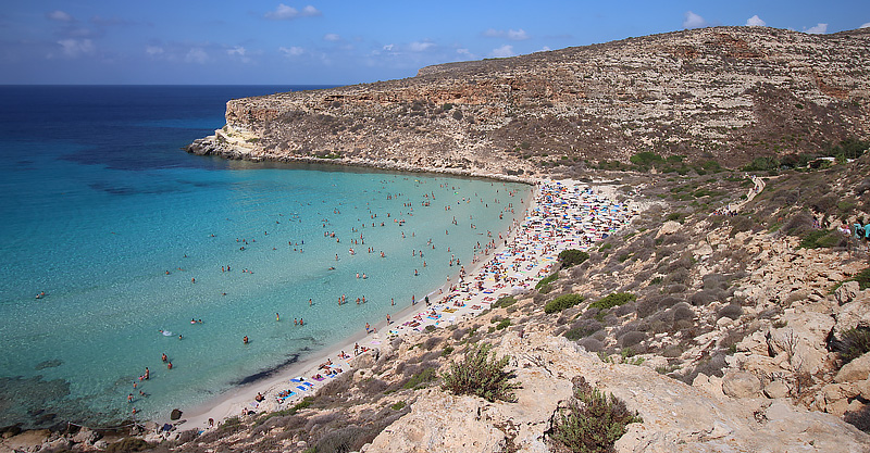Vacanza a Lampedusa, la spiaggia dei Conigli